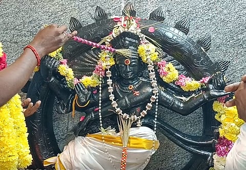 ஒரே கல்லால் ஆன நடராஜர் சிலை