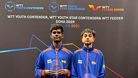 தங்கம் வென்ற ஆகாஷ்-ரிஷன்