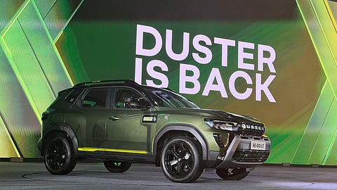 புதிய தலைமுறைக்கான மேம்படுத்தப்பட்ட தொழில்நுட்ப வசதிகள் கொண்ட டஸ்டர் மாடல் சிஎம்எஃப்-பி ப்ளாட்ஃபார்மை அடிப்படையாகக் கொண்டு அறிமுகப்படுத்தப்பட்டது.