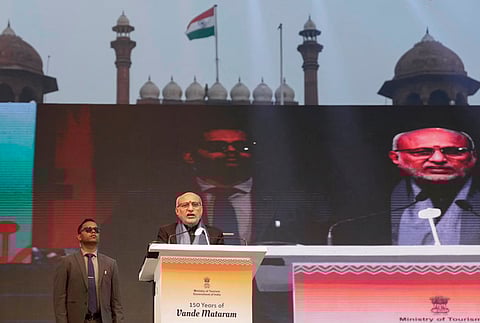 குடியரசு துணைத் தலைவா் சி.பி.ராதாகிருஷ்ணன் 