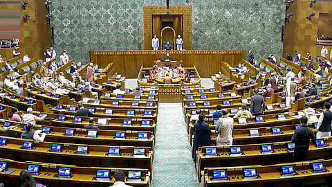 மக்களவை