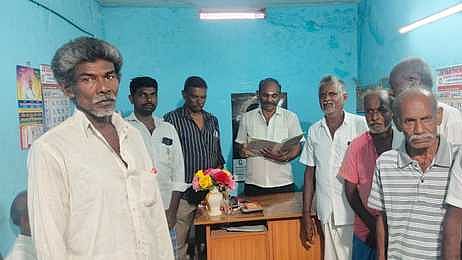 இடைச்சிவிளையில் விவசாயிகள் ஆலோசனைக் கூட்டம்