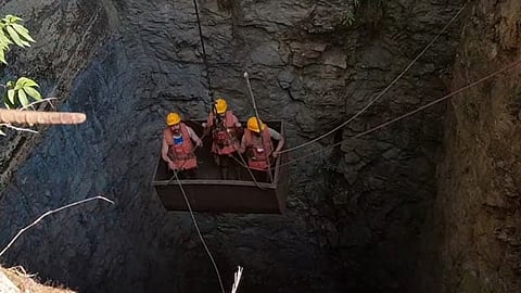 மேகாலயம்: நிலக்கரி சுரங்க விபத்தில் உயிரிழப்பு 25-ஆக உயா்வு