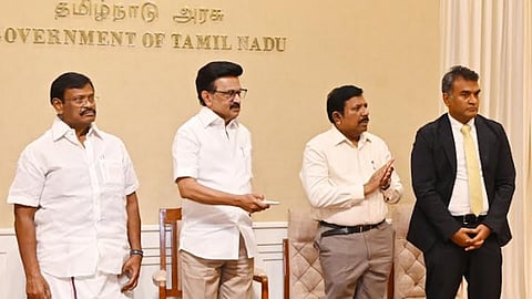 புதிய ஆலையை திறந்து வைத்த முதல்வர்.