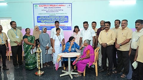 பெரியவிளையில் இலவச கண் சிகிச்சை முகாம்