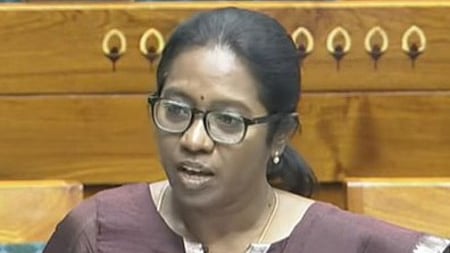 ராணி ஸ்ரீகுமாா் 