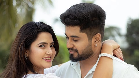 கீர்த்தி விஜய் - சாய் கிரிஷ்