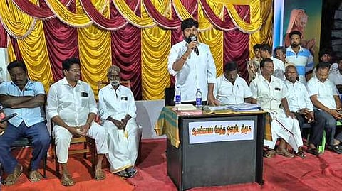 ஆலங்காயம் மேற்கு ஒன்றிய திமுக செயற்குழு கூட்டம்