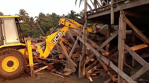 ஜம்மு - காஷ்மீரில் 1400 அதிகமான சட்டவிரோத கட்டமைப்புகள் இடிப்பு (கோப்புப் படம்)
