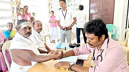 இலவச மருத்துவ முகாம்