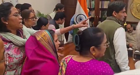 Congress MPs inside Lok sabha speaker Om Birla's room: Kiren Rijiju releases video