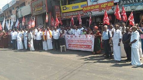 மாா்த்தாண்டம், மேல்புறத்தில் மறியல் போராட்டம்: தொழிற்சங்கத்தினா் 173 போ் கைது