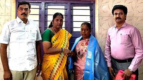 சங்ககிரி நகராட்சியில் மாற்றுத்திறனாளி நியமன உறுப்பினா் பதவியேற்பு