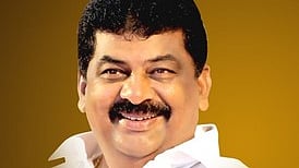 எம்எல்ஏ ஒய். பிரகாஷ்.