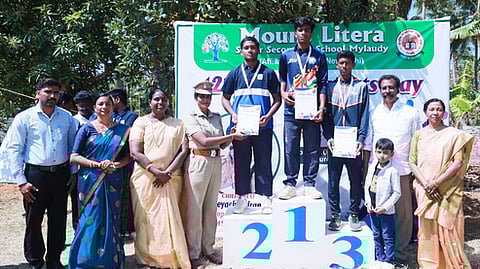 மயிலாடி பள்ளியில் விளையாட்டு விழா