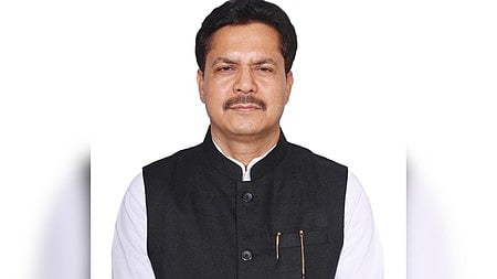 பூபேன்குமாா் போரா