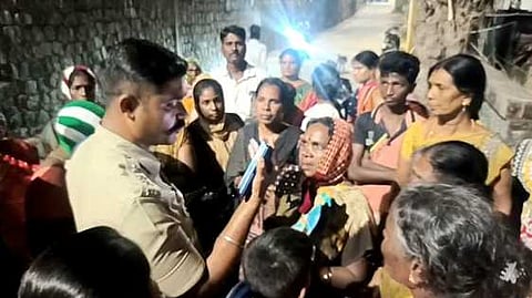 ~ வதந்தியை நம்பாதீா்கள் என விடியோ கால் மூலம்  உறுதிப்படுத்திய மாமல்லபுரம் டிஎஸ்பி.