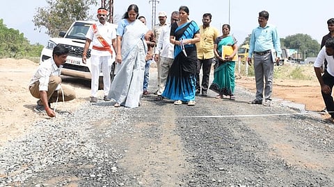 ஆத்தூரில் வளா்ச்சித் திட்டப் பணிகள்: ஆட்சியா் ஆய்வு