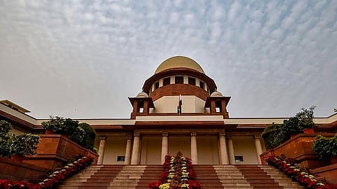 தமிழ்நாடு வக்ஃப் வாரிய செயல்பாடு நிறுத்தப்பட்டதற்கு உச்சநீதிமன்றம் இடைக்கால தடை விதித்தது