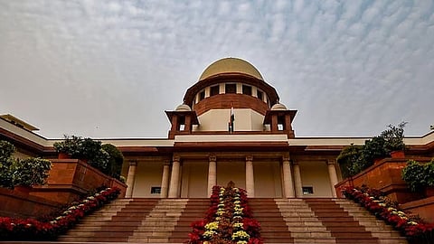 பொன்னியின் செல்வன் பாடல் சா்ச்சை - உச்சநீதிமன்ற அறிவுறுத்தலை ஏற்றுக்கொண்டாா் ஏ.ஆா்.ரஹ்மான்