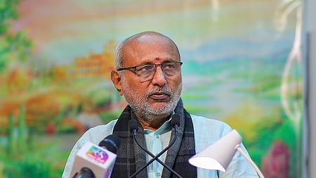 குடியரசு துணைத் தலைவா் சி.பி.ராதாகிருஷ்ணன்