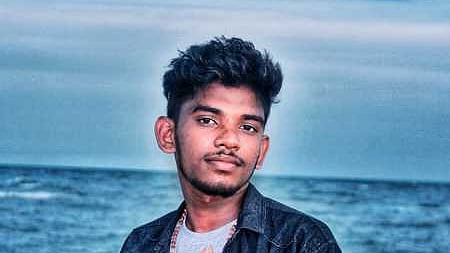  விபத்தில் உயிரிழந்த வெங்கடேசன்