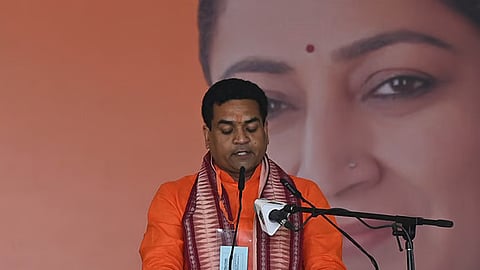 சுற்றுலாத் துறை அமைச்சா் கபில் மிஸ்ரா