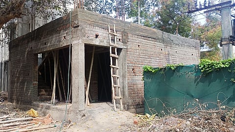 பல்லடத்தில் சிசிடிவி கேமராக்களுக்கான கட்டுப்பாட்டு அறை அமைக்கும் பணி தீவிரம்