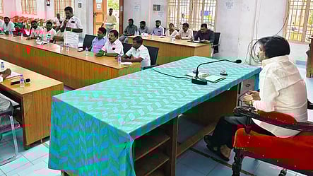 சிதம்பரம் நகராட்சியில் ரூ.400 கோடியில் வளா்ச்சித் திட்டப் பணிகள்