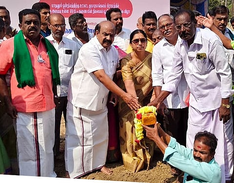  குமாரமங்கலம் துணை மின் நிலையம் அமைப்பதற்கு அடிக்கல் நாட்டிய எம்எல்ஏ அ.செ. வில்வநாதன்.
