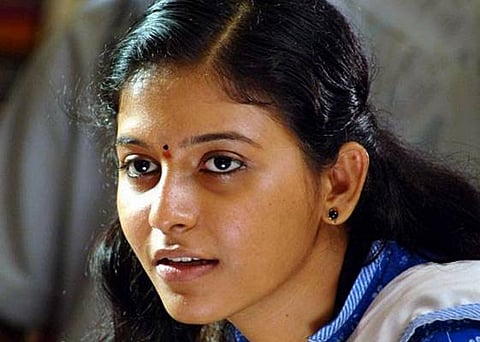 திரைக்கதிர்