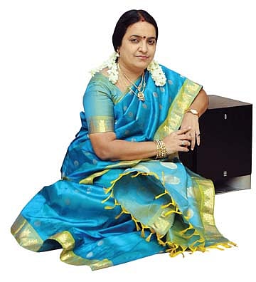 மெல்​லிசை மாடப்​புறா!