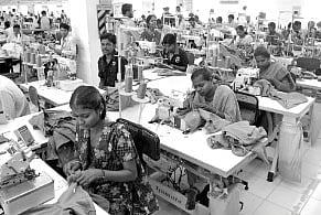 திருப்பூரில்.... கட்டப் பஞ்சாயத்துக்கு வழிவகுக்கும் "டெபிட்' பிரச்னை!