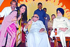 66 பேருக்கு "கலைமாமணி' விருது