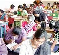 தமிழ்நாடு அரசு பணிகளுக்கான தேர்வுகளில் வெற்றி பெற வேண்டுமா..? 