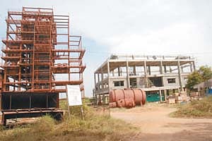 "ஆமை வேகத்தில்' இணை மின்னுற்பத்தித் திட்டங்கள்!