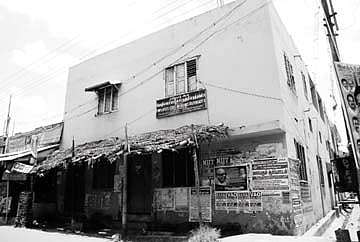 கிடப்பில் போடப்பட்டது ஈஎஸ்ஐ மருத்துவமனை திட்டம்: 10 கோடி ஒதுக்கீடு செய்தும் பலனில்லை