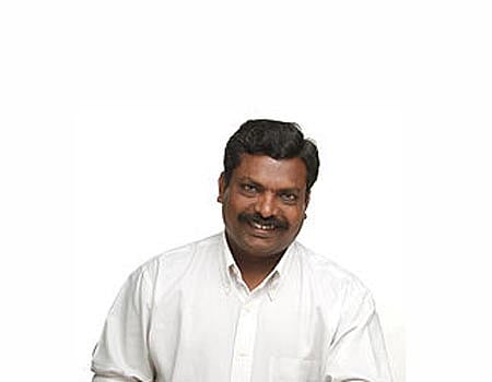 தில்லி கலவரம்: காவல்துறை அதிகாரத்தை மாநில அரசிடம் ஒப்படைக்க வேண்டும்