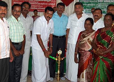 1.30 லட்சம் விலையில்லா வீட்டுமனை பட்டா வழங்க இலக்கு: அமைச்சர் தோப்பு வெங்கடாசலம்