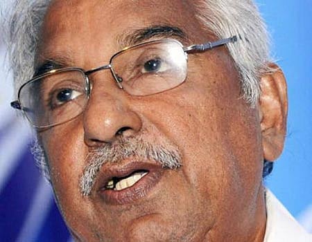 அச்சுதானந்தன் பிறந்த நாள்: யெச்சூரி நேரில் வாழ்த்து