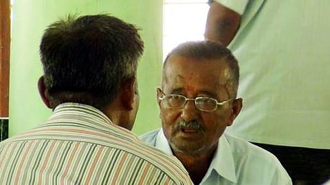 குடும்ப ரேசன் அட்டை முகவரி மாற்றம் செய்வதற்கு ரூ.1000 லஞ்சம் வாங்கியதாக இடைத்தரகர் கைது