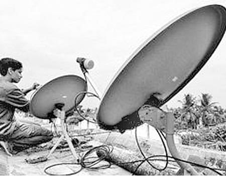 தனியார் இன்டர்நெட், டி.டி.எச். நிறுவன ஊழியர்களுக்கு சீருடை கட்டாயம்