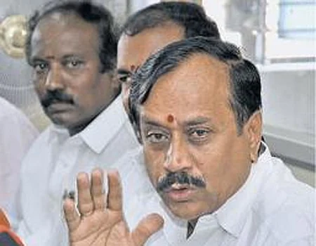ஆளுநருடனான மோதலை விடுத்து ஆட்சியில் கவனம் செலுத்துங்கள்: புதுவை முதல்வருக்கு எச்.ராஜா அட்வைஸ்