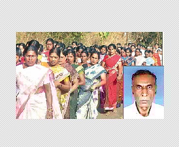 சிவலிங்கத்துப் பதிலாகத்  தூணை வணங்குகிறார்கள்!