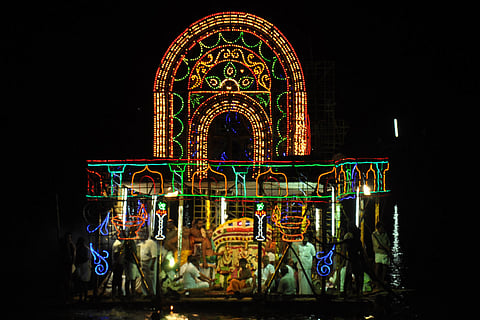 திருவரங்குளம் ஸ்ரீஅரங்குளநாதர் பெரியநாயகி அம்பாள் கோயிலில் தெப்பத்திருவிழா