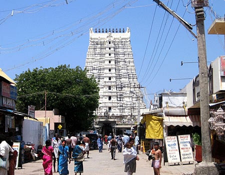 ஆடி அமாவாசையை முன்னிட்டு ராமேஸ்வரம் கோயில் நடை நாளை முழுவதும் திறந்திருக்கும்