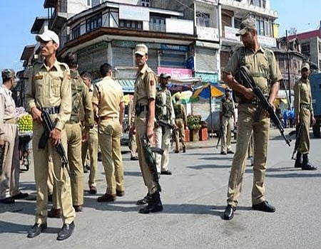 வேலை வேண்டுமா...? மத்திய தொழில்துறை பாதுகாப்பு படையில் வேலை 