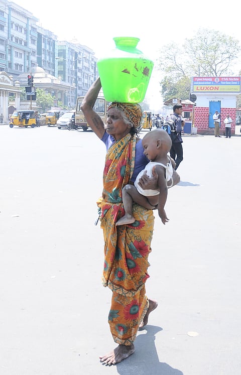 குளத்தண்ணி கண்டதில்ல இந்த புள்ள