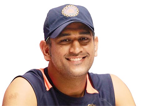 கேப்டன் பதவியிலிருந்து தோனி நீக்கம்: அசாருதீன் கடும் எதிர்ப்பு!