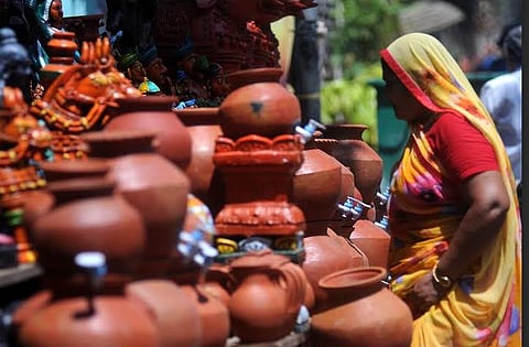 மணமும் குணமும் மாறாத மண்பாண்டங்கள்!